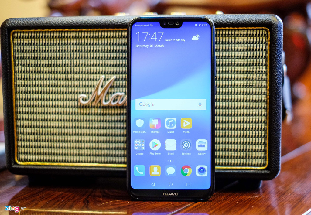 Chi tiết Huawei Nova 3e: Thiết kế tốt, có camera kép và tai thỏ